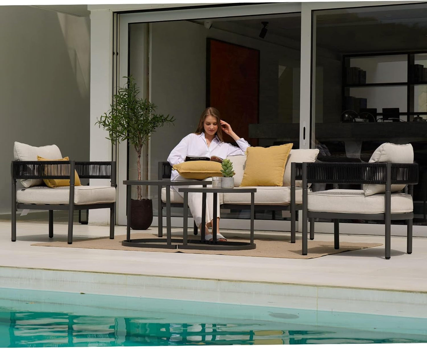 5-Piece Outdoor Furniture Set with Thick Cushions and Coffee Table,